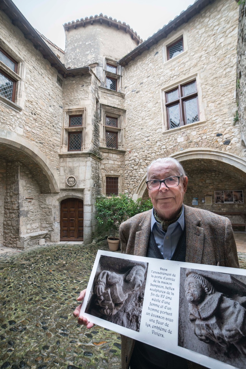 La maison du chanoine Sampzon, Ardèche